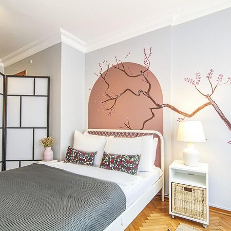 اسطنبول Gorgeous Flat With Lovely Balcony In Nisantasi المظهر الخارجي الصورة