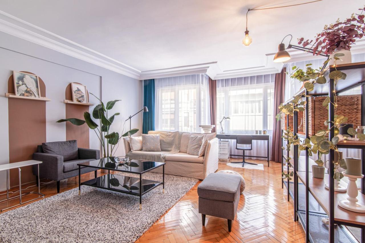اسطنبول Gorgeous Flat With Lovely Balcony In Nisantasi المظهر الخارجي الصورة
