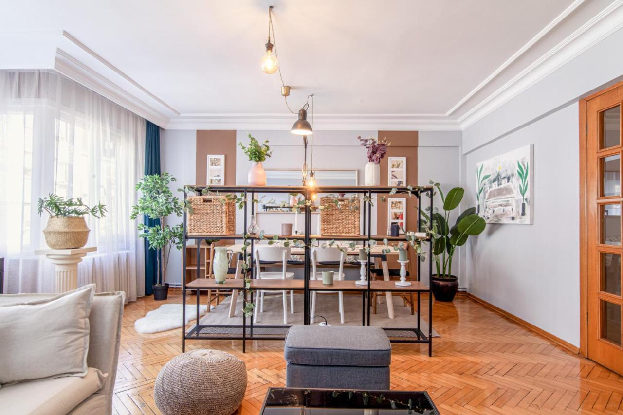 اسطنبول Gorgeous Flat With Lovely Balcony In Nisantasi المظهر الخارجي الصورة